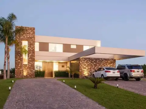 Casa en Venta en Puertos - Muelles, Countries y Barrios Cerrados en Escobar