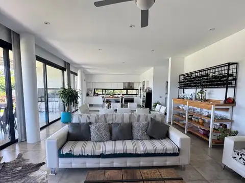 Casa en Venta en Buenos Aires Golf, Countries y Barrios Cerrados en San Miguel