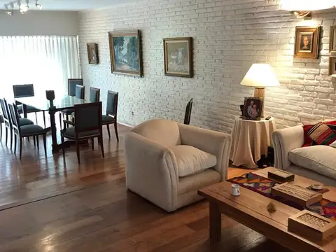 Casa en Venta en Vicente Lopez Vias / Maipu, Vicente Lopez