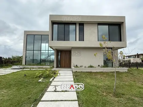 Casa en Venta en El Naudir, Countries y Barrios Cerrados en Escobar