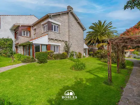Casa en Venta en Los Troncos, Mar del Plata