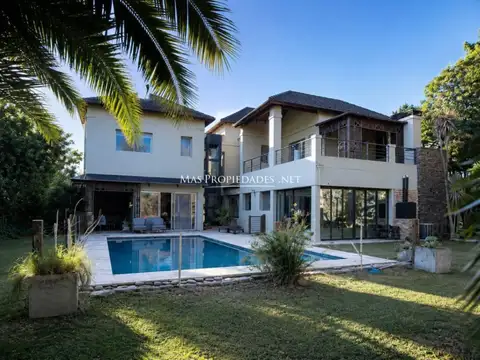 Casa en Venta en Saint Thomas, Countries y Barrios Cerrados en Esteban Echeverria