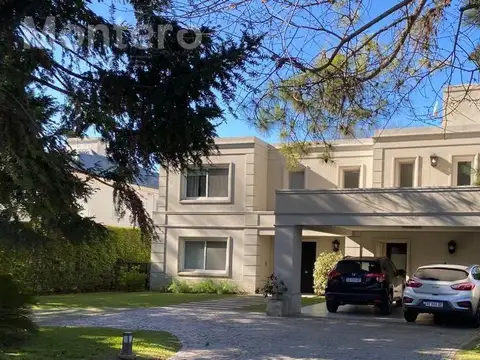 Casa en Venta en Highland Park Country Club, Del Viso