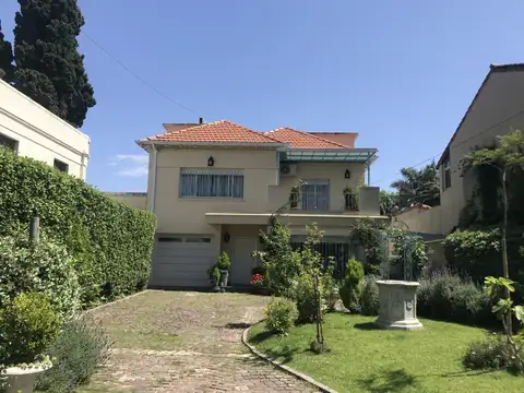 Casa en Venta en San Isidro Libertador / Lasalle, San Isidro