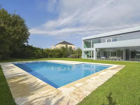 Casa en Venta en Haras Santa Maria, Countries y Barrios Cerrados en Escobar