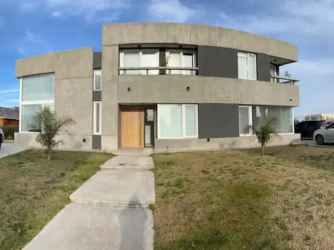 Casa en Venta en Greenville Polo & Resort, Countries y Barrios Cerrados en Berazategui