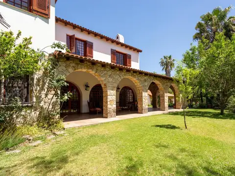 Casa en Venta en El Casco De Moreno, Countries y Barrios Cerrados en Moreno