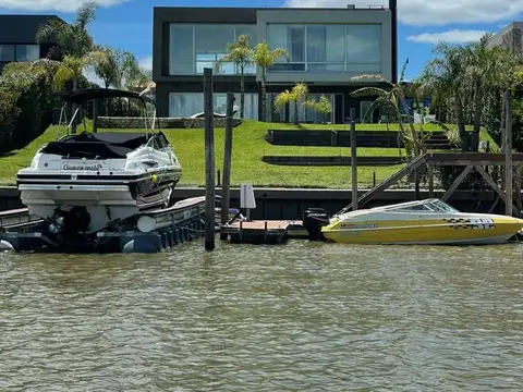 Casa en Venta en San Benito, Countries y Barrios Cerrados en Tigre