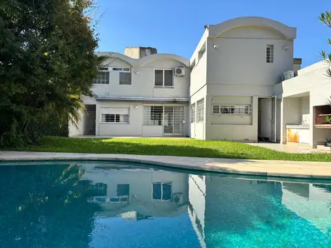 Casa en Venta en Acassuso El Cano  /  Rio, Acassuso