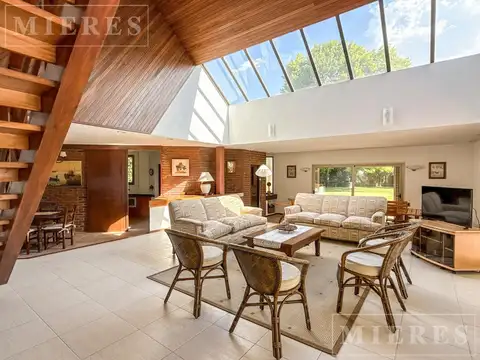Casa en Venta en Olivos Golf Club, Countries y Barrios Cerrados en Malvinas Argentinas