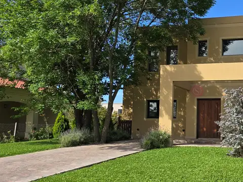 Casa en Venta en Countries y Barrios Cerrados en Pilar, Partido de Pilar
