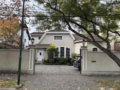 Casa en Venta en Martinez Vias / Libertador, Martinez