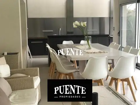 Casa en Venta en Saint Thomas, Countries y Barrios Cerrados en Ezeiza