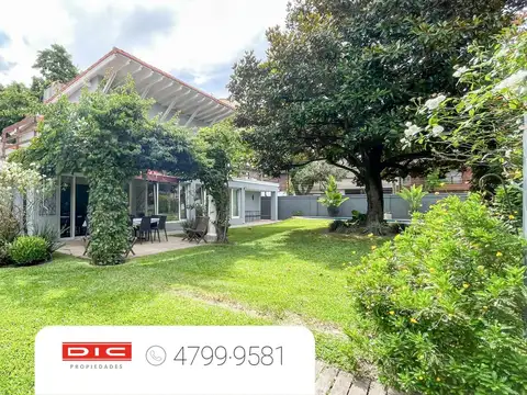 Casa en Venta en La Lucila Vias / Libertador, La Lucila