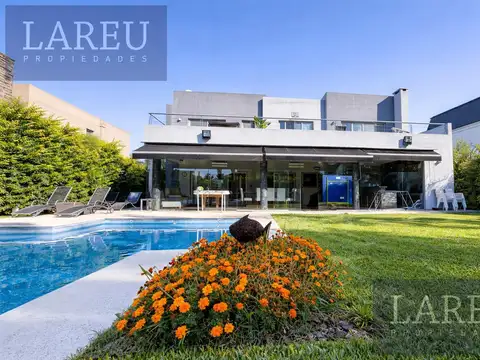 Casa en Venta en La Lomada De Pilar, Countries y Barrios Cerrados en Pilar