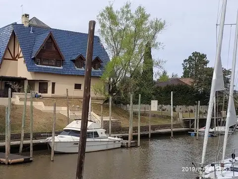 Casa en Venta en Boat Center, Countries y Barrios Cerrados en Tigre