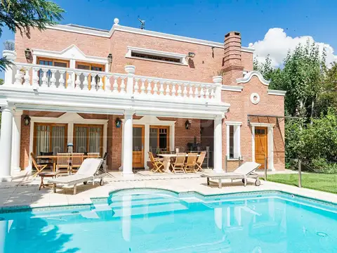 Casa en Venta en Saint Thomas, Countries y Barrios Cerrados en Esteban Echeverria