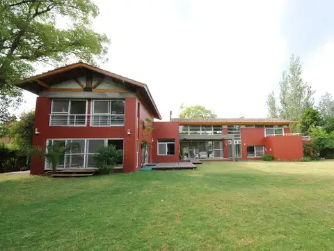 Casa en Venta en Highland Park Country Club, Del Viso