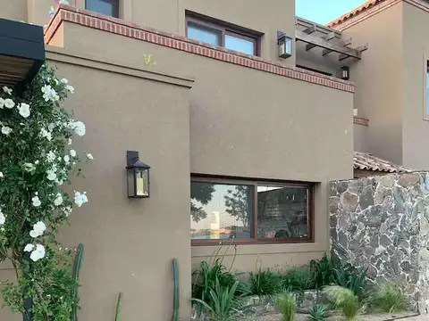 Casa en Venta en Puertos - Barrio Marinas, Countries y Barrios Cerrados en Escobar