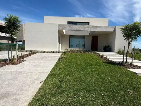 Casa en Venta en Puertos - Barrio Costas, Countries y Barrios Cerrados en Escobar