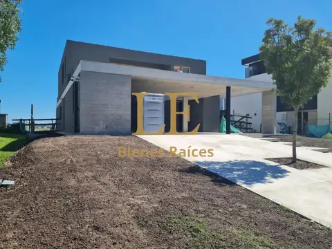 Casa en Venta en Puertos, Countries y Barrios Cerrados en Escobar