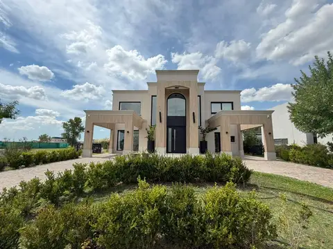 Casa en Venta en Countries y Barrios Cerrados en Ezeiza, Partido de Ezeiza