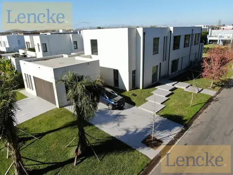 Casa en Venta en Albanueva, Countries y Barrios Cerrados en Tigre