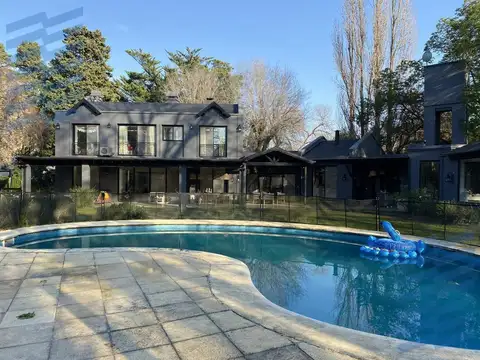 Casa en Venta en Highland Park Country Club, Del Viso