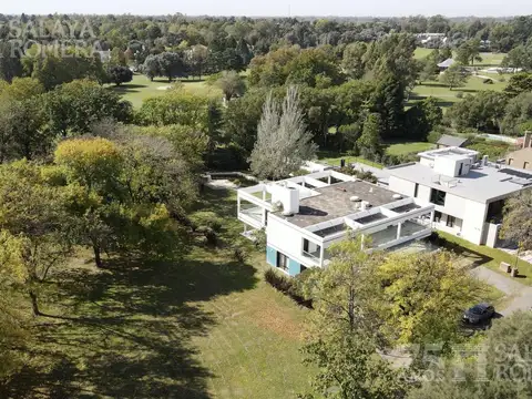 Casa en Venta en Highland Park Country Club, Del Viso