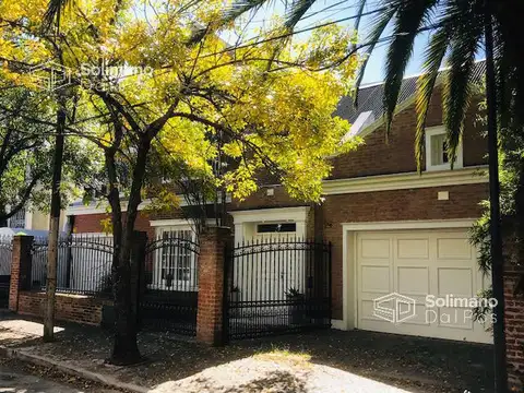 Casa en Venta en Olivos Vias/Maipu, Olivos