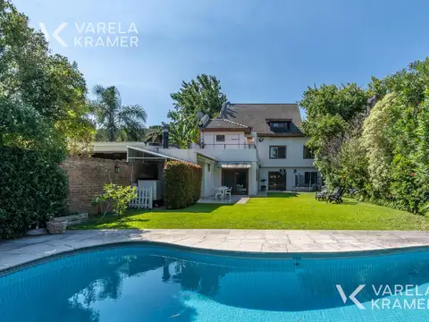 Casa en Venta en Martinez Libertador / Rio, Martinez
