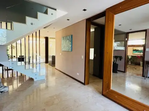 Casa en Venta en Saint Thomas, Countries y Barrios Cerrados en Esteban Echeverria