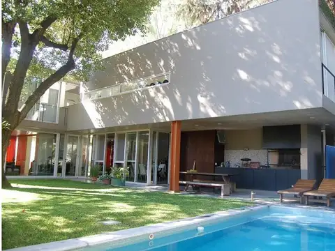 Casa en Venta en Martinez Vias / Libertador, Martinez