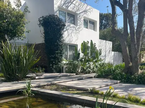 Casa en Venta en Abril Club De Campo, Countries y Barrios Cerrados en Berazategui