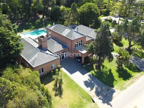 Casa en Venta en San Diego Country Club, Countries y Barrios Cerrados en Moreno