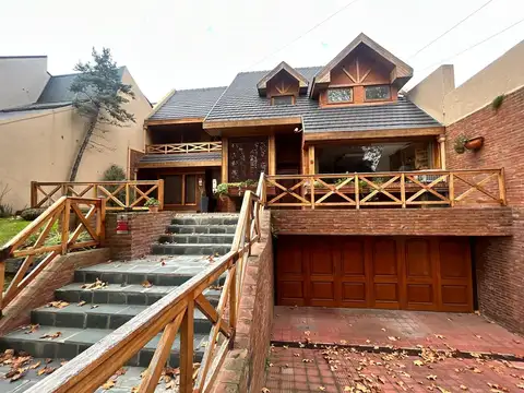 Casa en Venta en Martinez Vias / Libertador, Martinez
