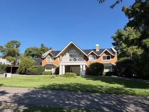 Casa en Venta en Highland Park Country Club, Del Viso