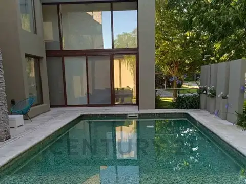 Casa en Venta en Abril Club De Campo, Countries y Barrios Cerrados en Berazategui