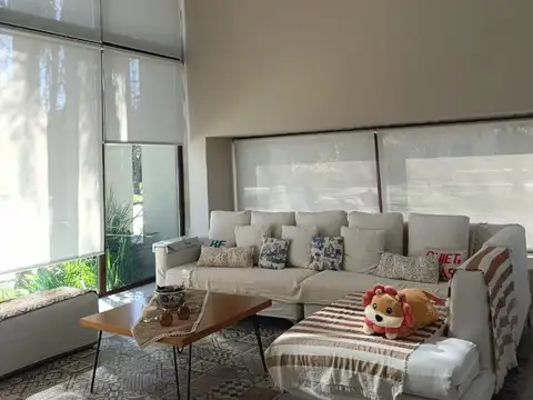 Casa en Venta en Abril Club De Campo, Countries y Barrios Cerrados en Berazategui