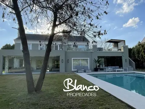 Casa en Venta en La Lomada De Pilar, Countries y Barrios Cerrados en Pilar
