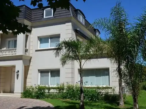 Casa en Venta en La Lomada De Pilar, Countries y Barrios Cerrados en Pilar