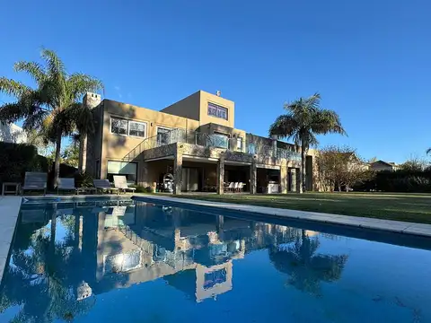 Casa en Venta en Ayres De Pilar, Countries y Barrios Cerrados en Pilar