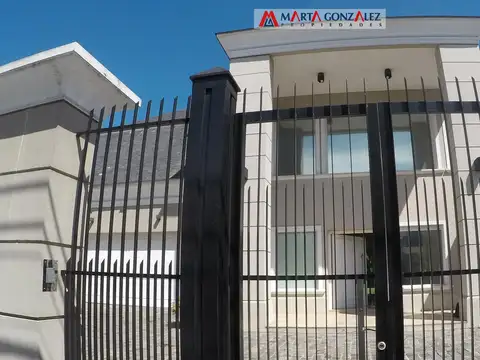 Casa en Venta en Villa Sarmiento, Partido de Morón