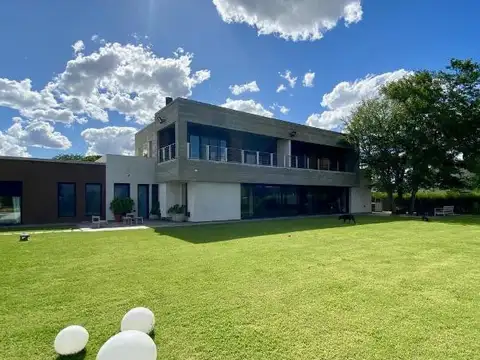 Casa en Venta en Greenville Polo & Resort, Countries y Barrios Cerrados en Berazategui