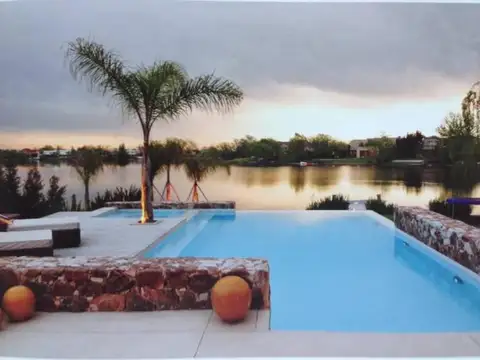 Casa en Venta en Santa Barbara, Countries y Barrios Cerrados en Tigre