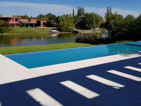 Casa en Venta en Santa Barbara, Countries y Barrios Cerrados en Tigre