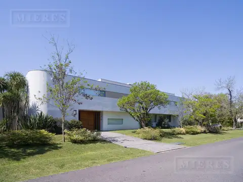 Casa en Venta en Mayling Club De Campo, Countries y Barrios Cerrados en Pilar
