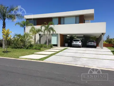 Casa en Venta en Albanueva, Countries y Barrios Cerrados en Tigre