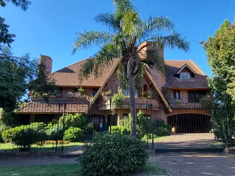 Casa en Venta en Adrogue, Partido de Almirante Brown