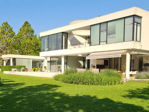 Casa en Venta en Altos Del Pilar, Countries y Barrios Cerrados en Pilar
